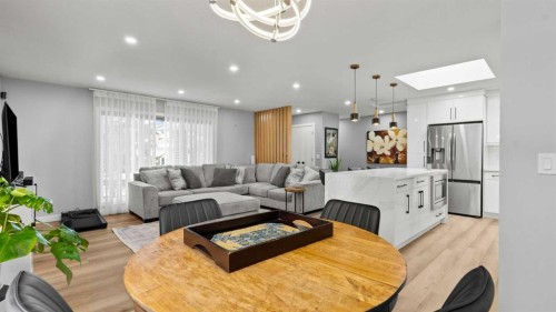 7036 Silverview Road Nw, Calgary, AB - Indoor