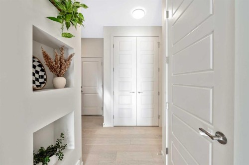 84 Mill Road, Cochrane, AB - Indoor Photo Showing Other Room