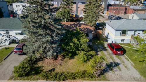 6316 Bowwood Drive Nw, Calgary, AB - Outdoor