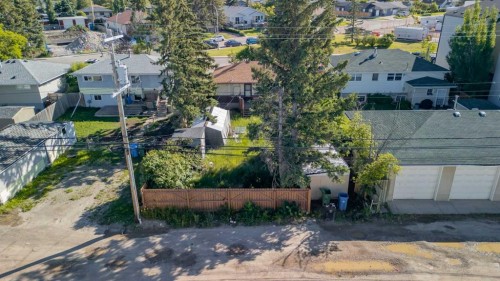 6316 Bowwood Drive Nw, Calgary, AB - Outdoor