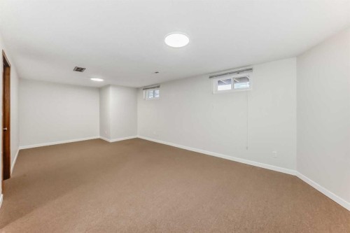 6527 58 Street Nw, Calgary, AB - Indoor