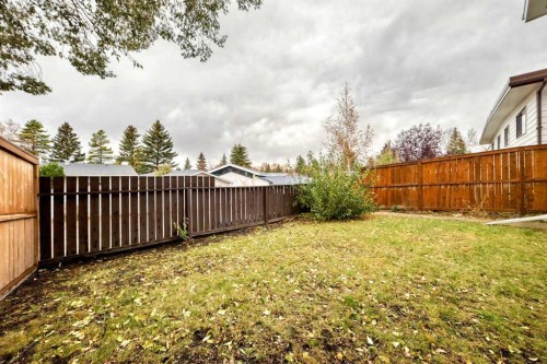 6527 58 Street Nw, Calgary, AB - Outdoor