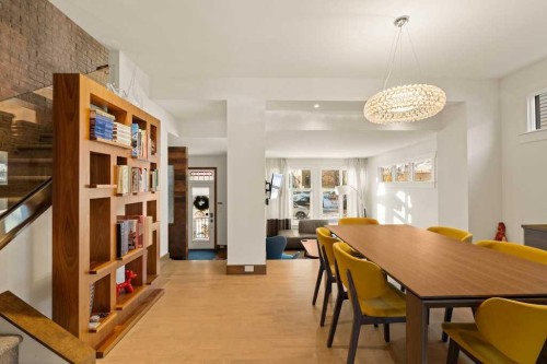 924 8 Avenue Se, Calgary, AB - Indoor Photo Showing Dining Room