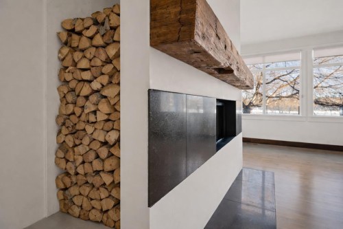 924 8 Avenue Se, Calgary, AB - Indoor Photo Showing Other Room