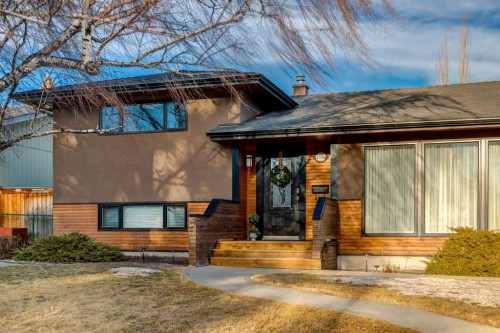 1328 Craig Road Sw, Calgary, AB - Outdoor