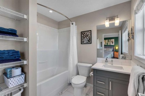 84 Masters Heights Se, Calgary, AB - Indoor Photo Showing Bathroom