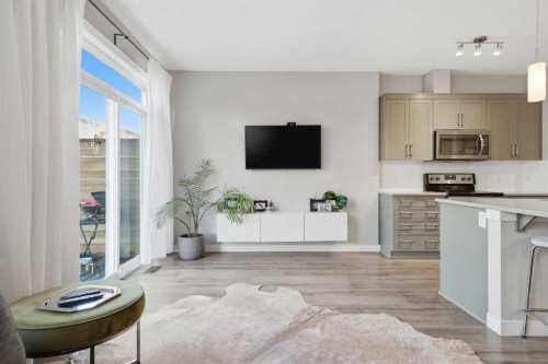 71 Sage Bluff Heights Nw, Calgary, AB - Indoor Photo Showing Kitchen