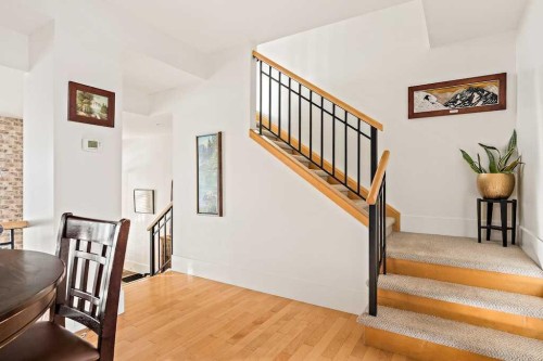 926 8 Avenue Se, Calgary, AB - Indoor