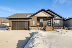 185 Riverwood Crescent  Diamond Valley, AB T0L 0H0