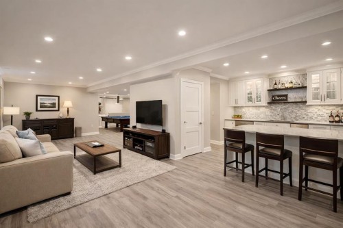 185 Riverwood Crescent, Diamond Valley, AB - Indoor Photo Showing Bedroom