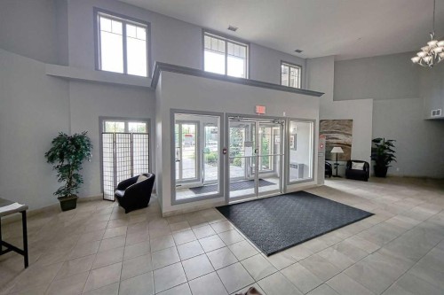 242-52 Cranfield Link Se, Calgary, AB - Indoor Photo Showing Other Room