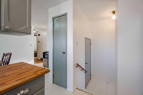 5108 52 Avenue, Stavely, AB - Indoor Photo Showing Other Room