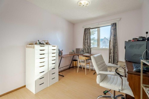 5108 52 Avenue, Stavely, AB - Indoor