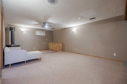 5108 52 Avenue, Stavely, AB - Indoor