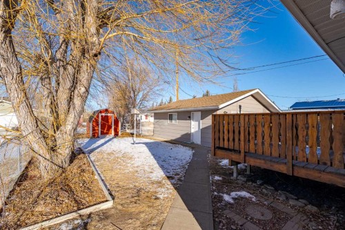 5108 52 Avenue, Stavely, AB - Outdoor