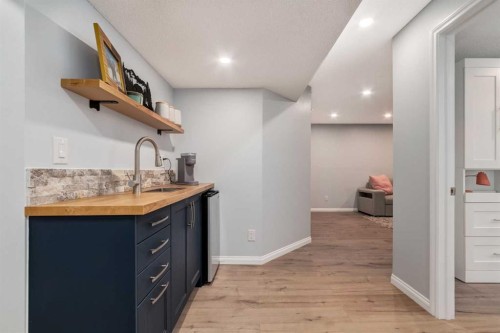 36 Sundown Common, Cochrane, AB - Indoor