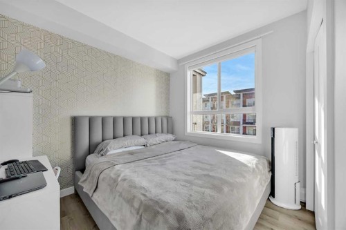 305-35 Walgrove Se, Calgary, AB - Indoor Photo Showing Bedroom
