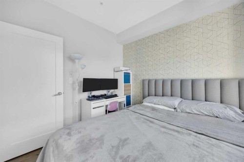 305-35 Walgrove Se, Calgary, AB - Indoor Photo Showing Bedroom