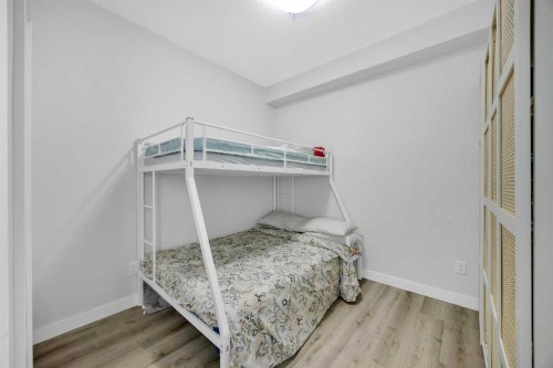 305-35 Walgrove Se, Calgary, AB - Indoor Photo Showing Other Room