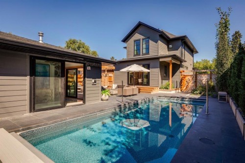 1927 12 Street Sw, Calgary, AB - Outdoor With In Ground Pool