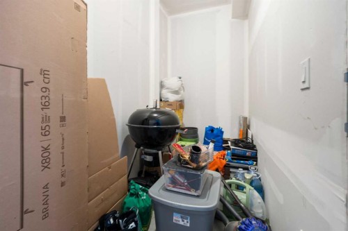 36-32 Red Embers Parade, Calgary, AB - Indoor