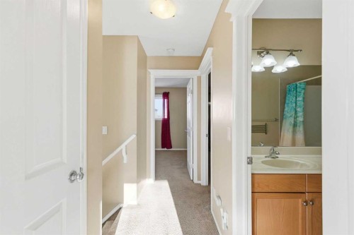160 Taradale Drive Ne, Calgary, AB - Indoor
