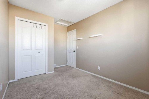 160 Taradale Drive Ne, Calgary, AB - Indoor Photo Showing Other Room