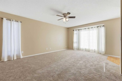 160 Taradale Drive Ne, Calgary, AB - Indoor