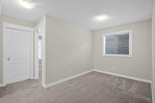 130 Evanscrest Terrace Nw, Calgary, AB - Indoor Photo Showing Other Room
