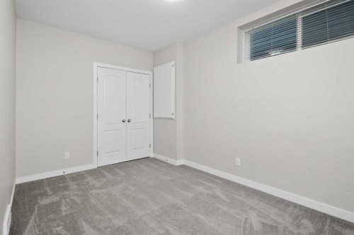 130 Evanscrest Terrace Nw, Calgary, AB - Indoor Photo Showing Other Room