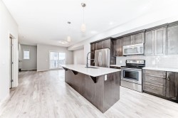 45 Nolanlake Cove NW Calgary, AB T3R 0Z7