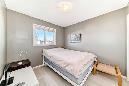 47 Bridlecrest Road Sw, Calgary, AB - Indoor Photo Showing Bedroom