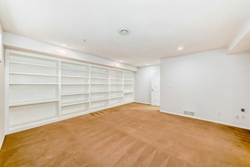 47 Bridlecrest Road Sw, Calgary, AB - Indoor Photo Showing Other Room