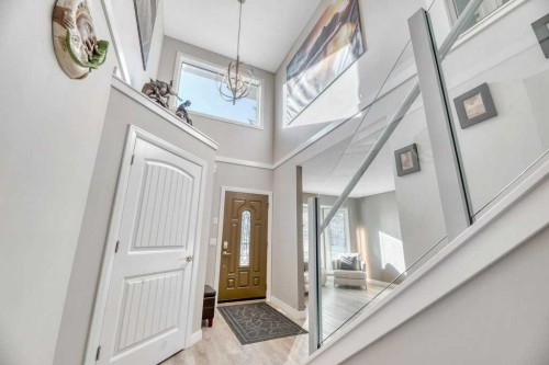 44 Douglas Shore Close Se, Calgary, AB - Indoor Photo Showing Other Room