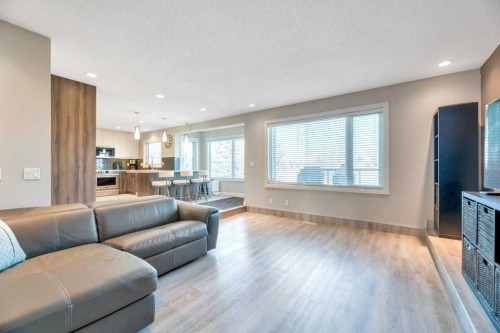 44 Douglas Shore Close Se, Calgary, AB - Indoor Photo Showing Living Room