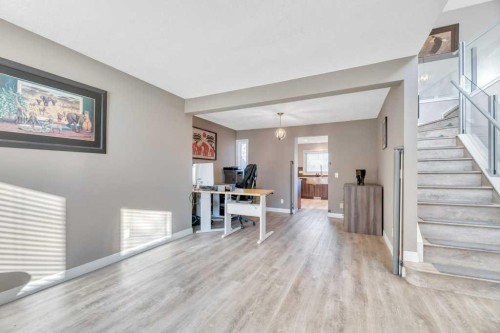 44 Douglas Shore Close Se, Calgary, AB - Indoor