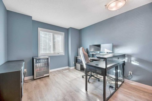 44 Douglas Shore Close Se, Calgary, AB - Indoor Photo Showing Office