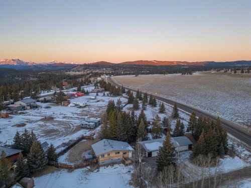 17 Gibson Road, Benchlands, AB - Outdoor With View