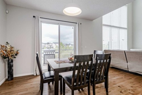 225 Kingsmere Cove Se, Airdrie, AB - Indoor Photo Showing Dining Room