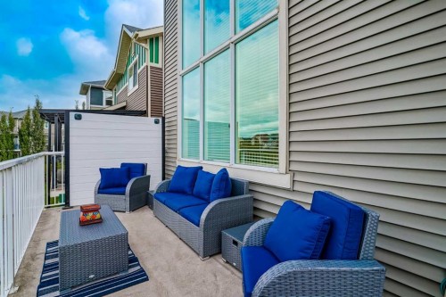 225 Kingsmere Cove Se, Airdrie, AB - Outdoor With Deck Patio Veranda With Exterior