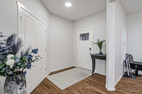225 Kingsmere Cove Se, Airdrie, AB - Indoor Photo Showing Other Room