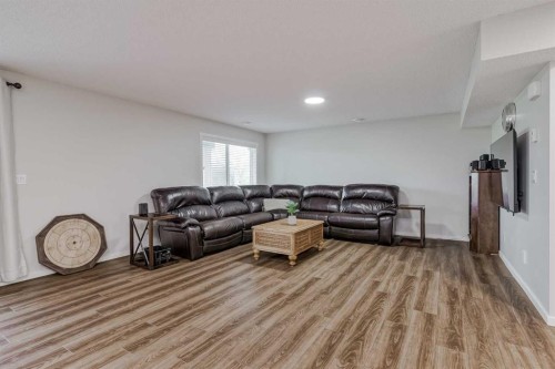 225 Kingsmere Cove Se, Airdrie, AB - Indoor