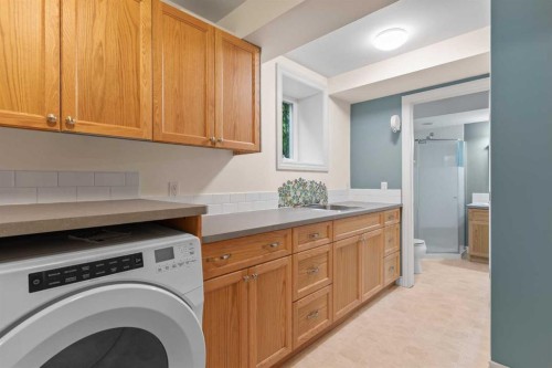 1831 18A Street Sw, Calgary, AB 