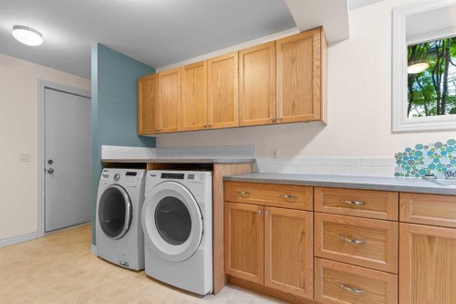 1831 18A Street Sw, Calgary, AB 