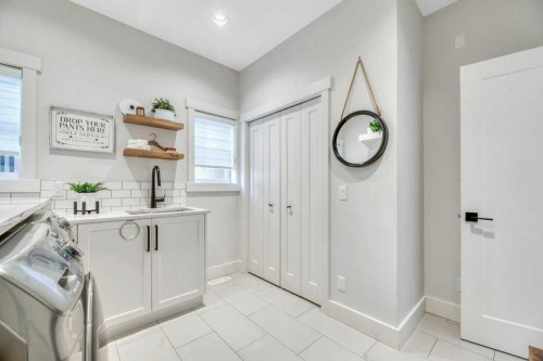 225 Discovery Ridge Way Sw, Calgary, AB - Indoor