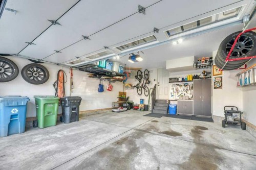 225 Discovery Ridge Way Sw, Calgary, AB - Indoor Photo Showing Garage