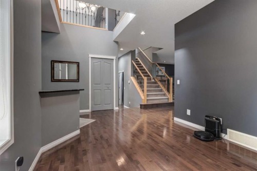 10 Chapala Road Se, Calgary, AB - Indoor Photo Showing Other Room