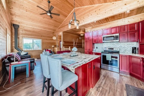 12 Destini Drive, White Sands, AB - Indoor Photo Showing Kitchen With Stainless Steel Kitchen