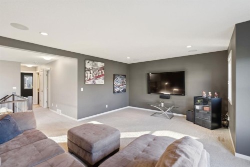 453 River Heights Drive, Cochrane, AB - Indoor Photo Showing Living Room