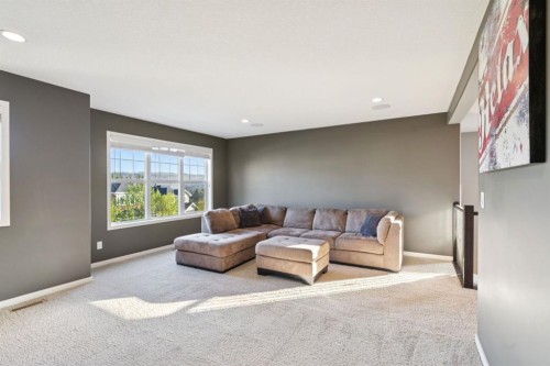 453 River Heights Drive, Cochrane, AB - Indoor Photo Showing Living Room